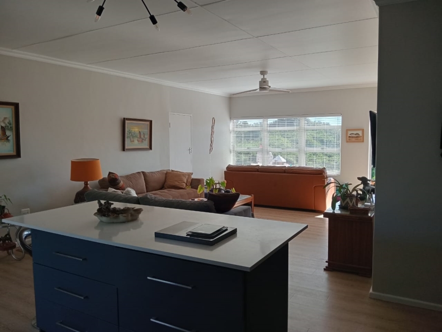 3 Bedroom Property for Sale in Aston Bay Eastern Cape